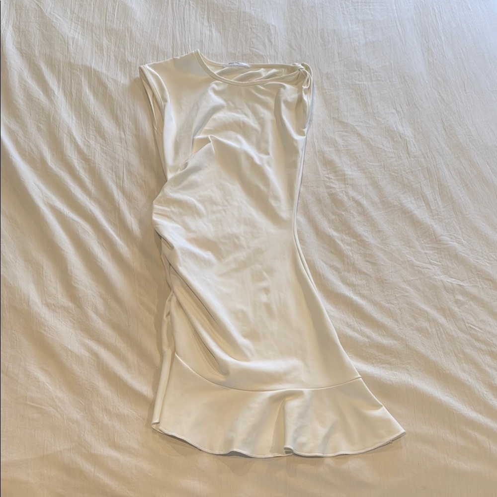 White Sleeveless Dress Peppermayo